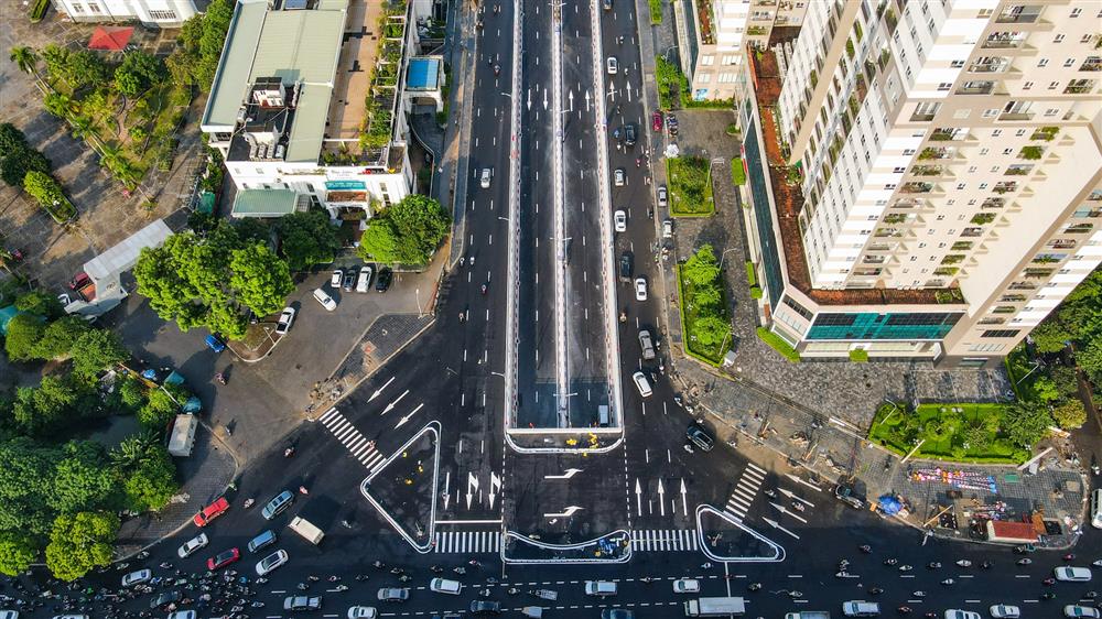 Cận cảnh hầm chui Lê Văn Lương trị giá gần 700 tỷ trước giờ thông xe-4