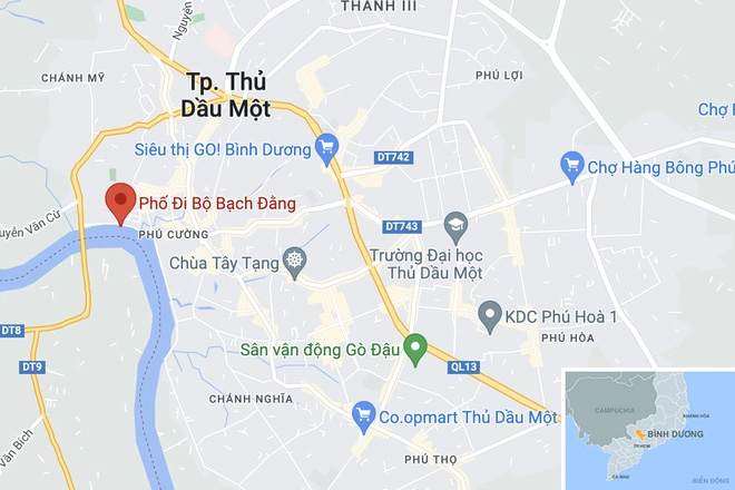 Người đàn ông bốc cháy như đuốc, nghi tự thiêu giữa phố đi bộ-2