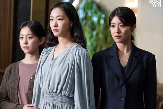 Yêu cầu gỡ phim 'Ba chị em' khỏi Netflix Việt Nam vì xuyên tạc lịch sử