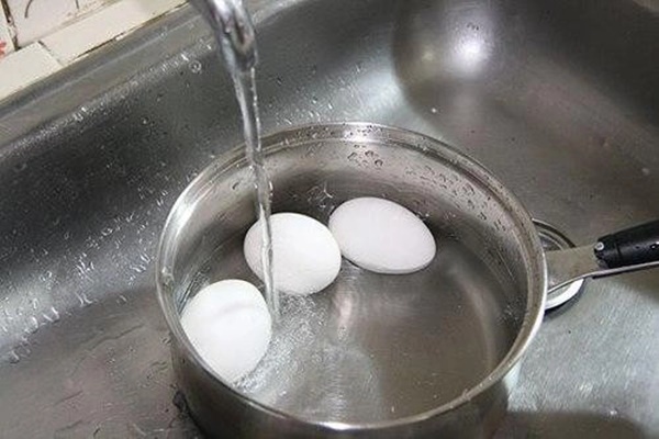 Món ăn đơn giản như trứng luộc mà cũng có thể chế biến sai cách gây ngộ độc cho người ăn-2