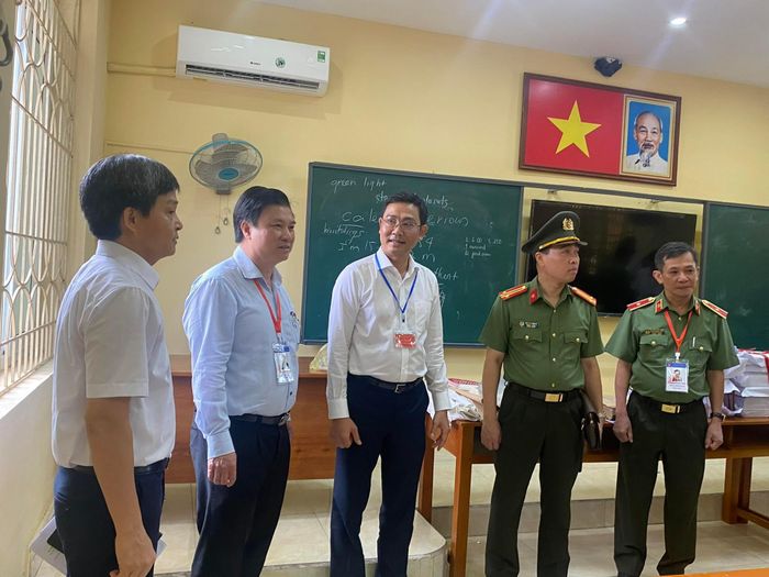 Bộ GD&ĐT thanh, kiểm tra kỳ thi Tốt nghiệp THPT 2022 ở nhiều địa phương-1