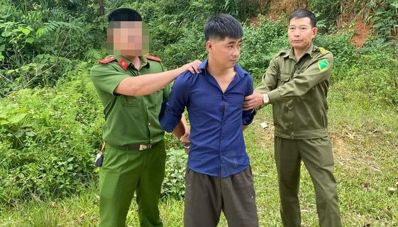 Bắt kẻ cướp taxi nhưng không biết lái ở Thái Nguyên-1