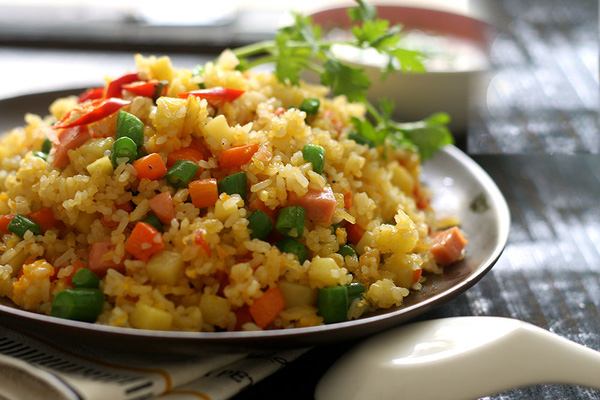 Cơm rang chuẩn vị như nhà hàng trên phố cổ Hà Nội, bạn đã biết cách chế biến?-3