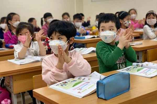 Sách giáo khoa mới có thực sự giảm tải?-1