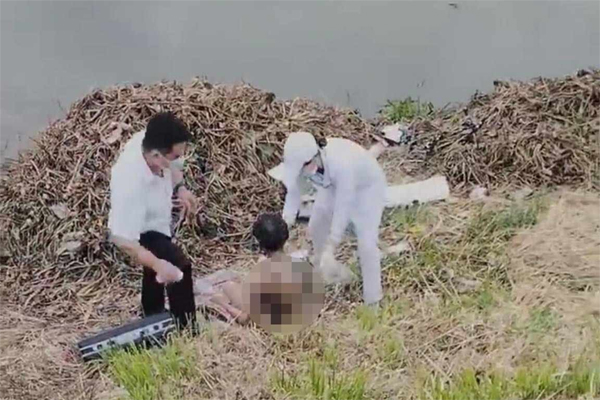 Tình hình sức khoẻ của cô gái nghi tự thiêu ở bãi cỏ tại Đà Nẵng-2