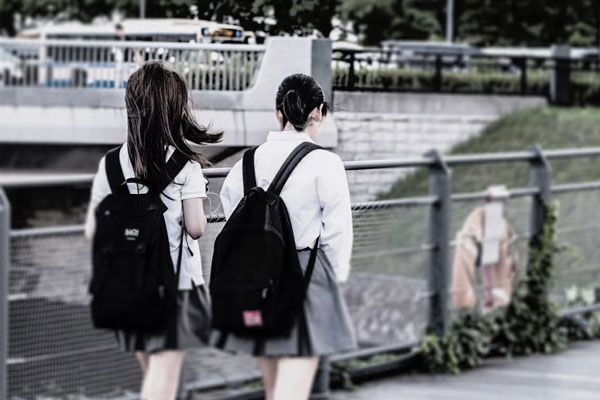 Nhật Bản: Thầy giáo tát sái quai hàm nữ sinh cấp 2 chỉ vì quên mang áo thể thao-1