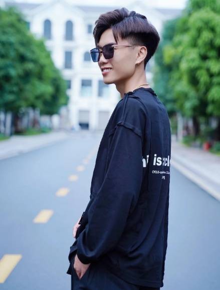 TikToker Đạt Villa tình tứ với Lê Bống, netizen phản ứng-9