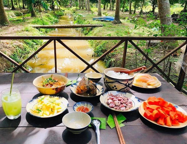 Mâm cơm đậm chất miền Tây của chàng trai yêu bếp bỏ phố về quê, được chị em chấm&nbsp;điểm 10 vì quá xuất sắc-3