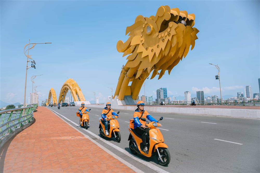 Dịch vụ giao hàng ‘xanh’ AhaFast nổi bật trên đường phố Đà Nẵng-1