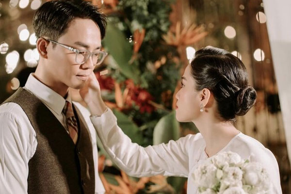 Có người yêu ở bên, Quang Hải như hổ mọc thêm cánh-6