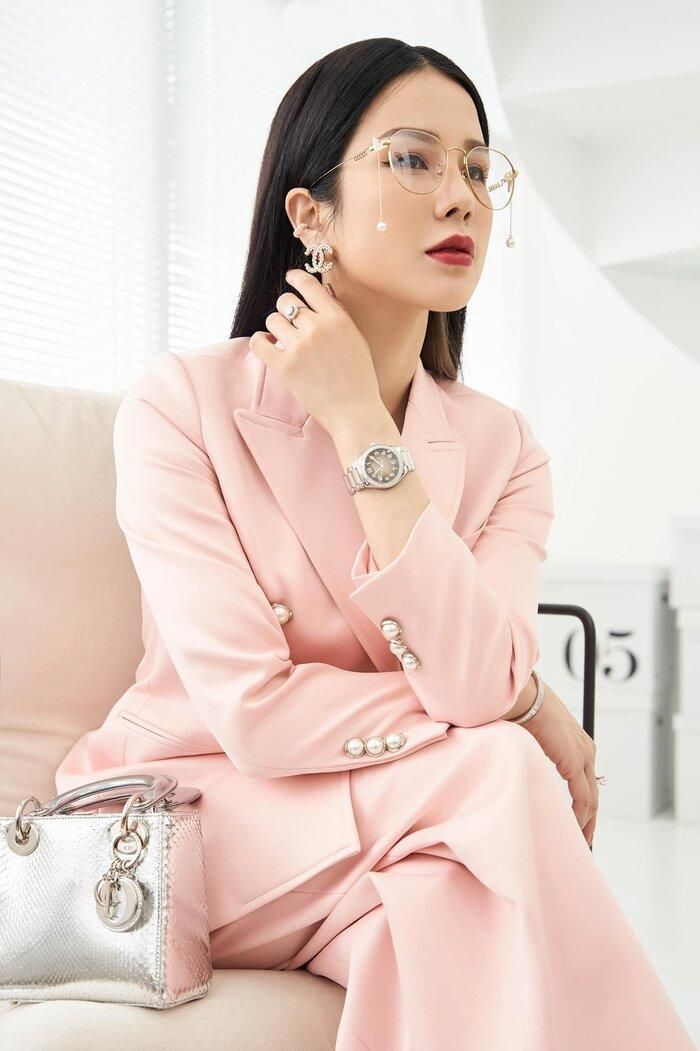 Diệp Lâm Anh nhập viện sau khi phát hiện bị kẻ gian theo dõi-1