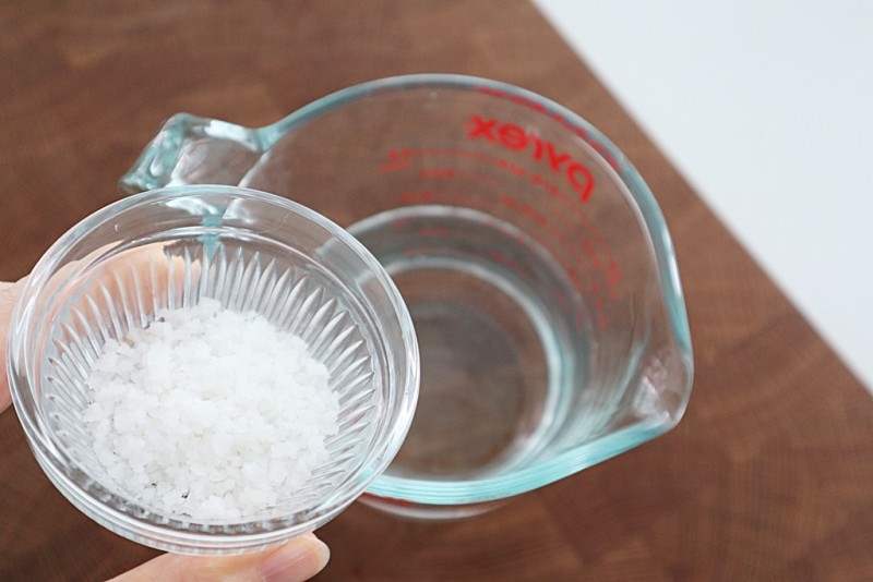 Học người Hàn cách làm trứng nướng muối bằng nồi cơm điện vừa dễ vừa ngon-2