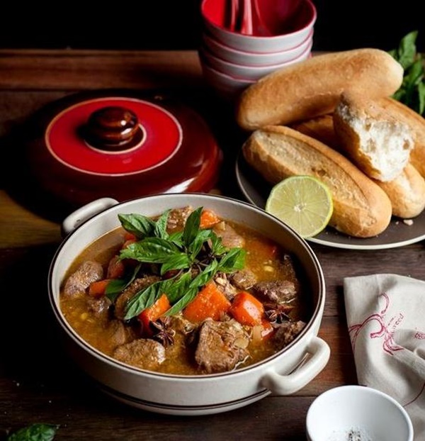 Cuối tuần mẹ đảm đãi cả nhà món bò sốt vang thơm lừng, mềm ngon, ai cũng tấm tắc khen-4