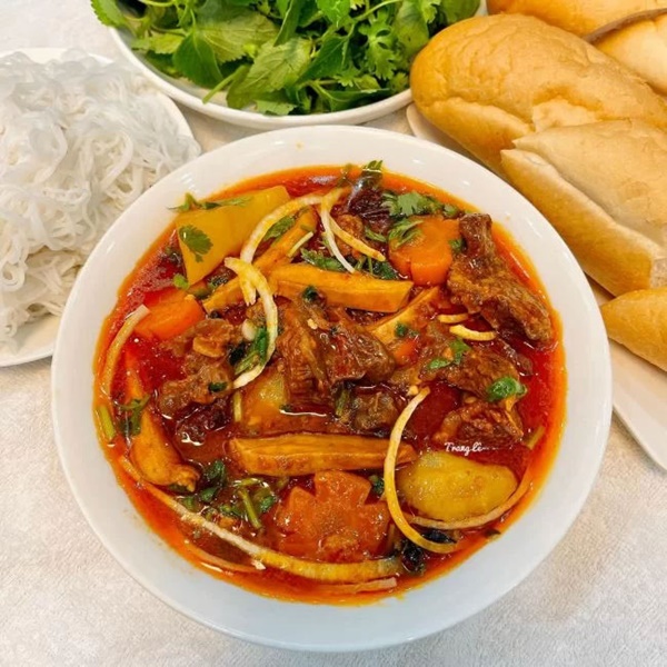 Cuối tuần mẹ đảm đãi cả nhà món bò sốt vang thơm lừng, mềm ngon, ai cũng tấm tắc khen-3