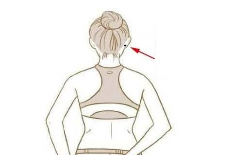 Người có 4 nốt ruồi này gặp nhiều may mắn sung túc nhất đời-2