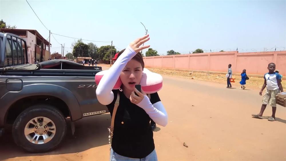 Lộ ảnh Quang Linh Vlog đuổi khéo khi bị Bà Nhân Vlog bóc phốt-1