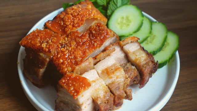 Thịt ba chỉ quay thơm ngon, da giòn rụm, nhai rôm rốp đơn giản với nồi chiên không dầu-3