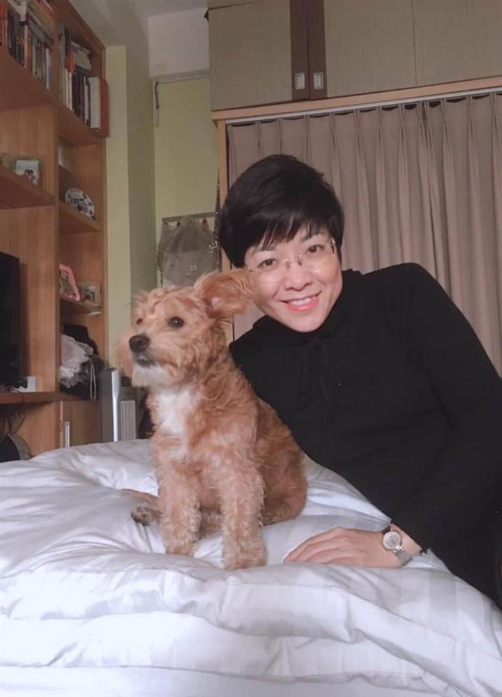 Cuộc sống đơn thân không hề cô đơn của MC Thảo Vân-1