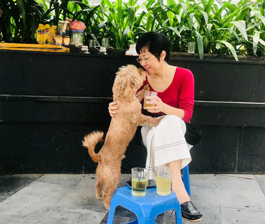 Cuộc sống đơn thân không hề cô đơn của MC Thảo Vân-2