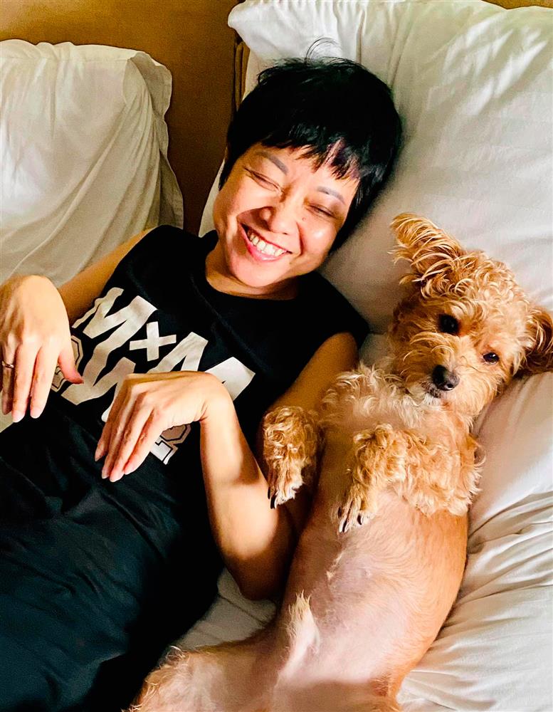 Cuộc sống đơn thân không hề cô đơn của MC Thảo Vân-7