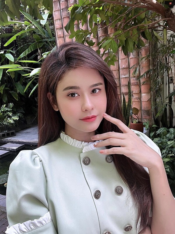 Vắng bóng 2 năm để chữa bệnh tuyến giáp, cuộc sống hiện tại của Trương Quỳnh Anh ra sao?-1