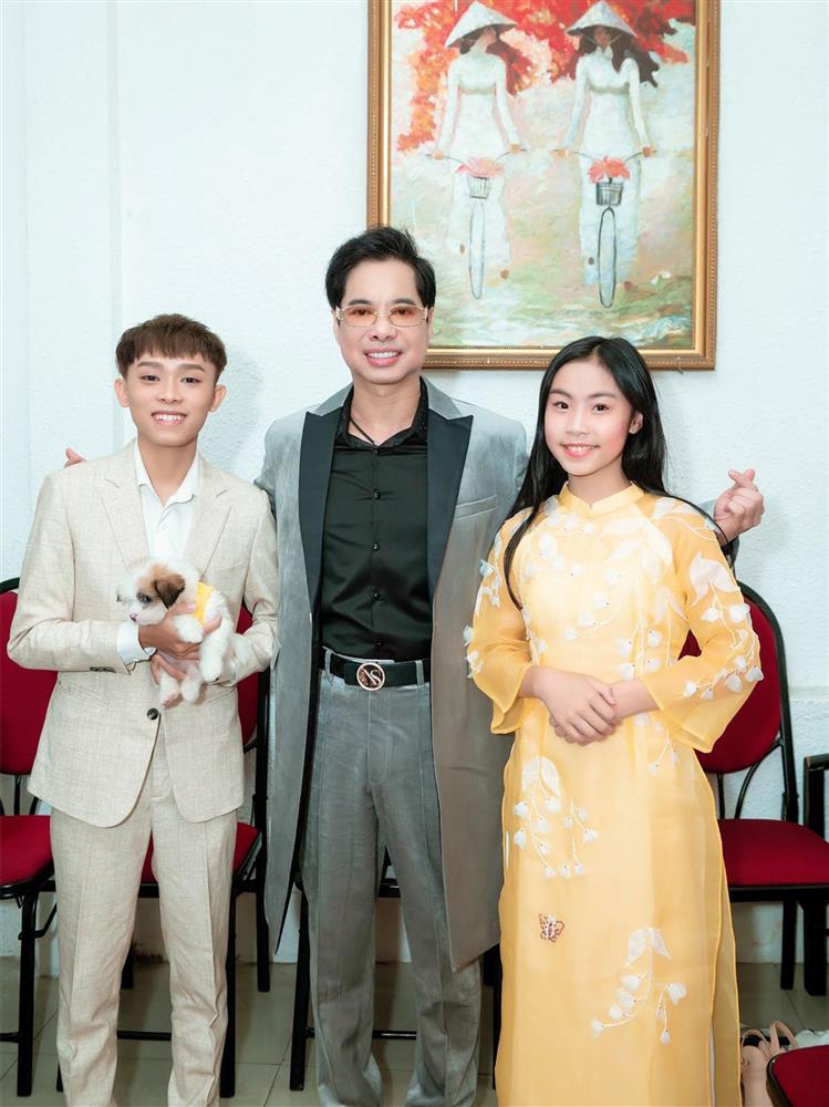 Ngọc Sơn tuổi 53: Không vợ con, nuôi cún cưng trong biệt thự 400 tỷ-3