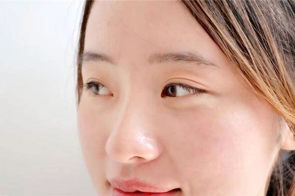 Người phụ nữ 36 tuổi kiên trì chạy 3km mỗi ngày, sau 1 năm, cơ thể thay đổi ngạc nhiên-3