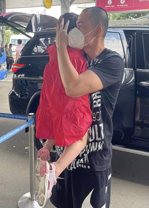 1 năm hậu chia tay Phượng Chanel, Quách Ngọc Ngoan ra sao?-1