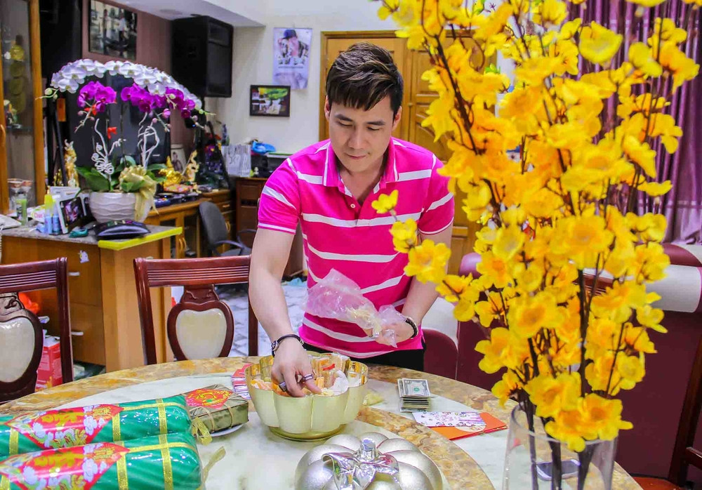 Biệt thự 200 tỷ của ca sĩ 3 bằng đại học, độc thân ở tuổi 41-10