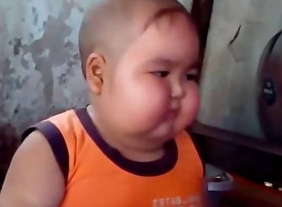 Gửi bé 1 tuổi cho bà ngoại chăm sóc, 2 tháng sau, người mẹ suýt không nhận ra con-1