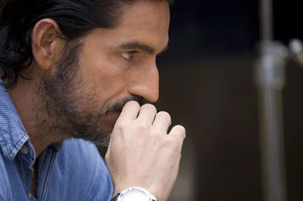 5 nét tướng mặt của người đàn ông gian xảo, sống nhiều mặt không nên kết thân-1