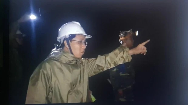 Sạt lở thủy điện ở Quảng Ngãi nghi vùi lấp một tổ máy-1