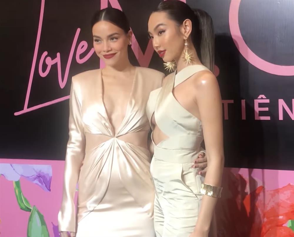 Vợ doanh nhân của Bình Minh mất điểm vì mặc quần nhàu nát-8