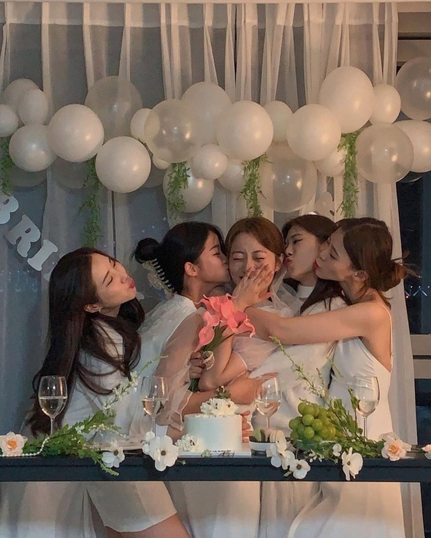 Loạt ứng xử kém tinh tế đánh mất mối quan hệ trong mùa cưới hỏi-2