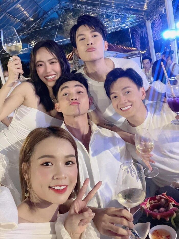 Jun Phạm - Ngô Kiến Huy: Hai chiến thần chuyên hát đám cưới!-2