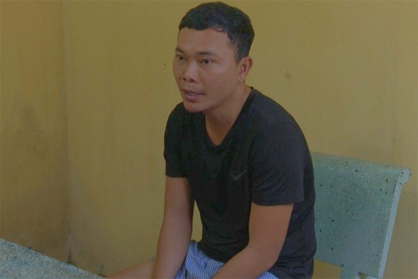 Bắt giam Chủ tịch UBND thị trấn Ba Sao-2