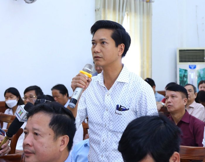Bí thư Thành ủy Hà Nội Đinh Tiến Dũng tiếp xúc cử tri huyện Gia Lâm-2