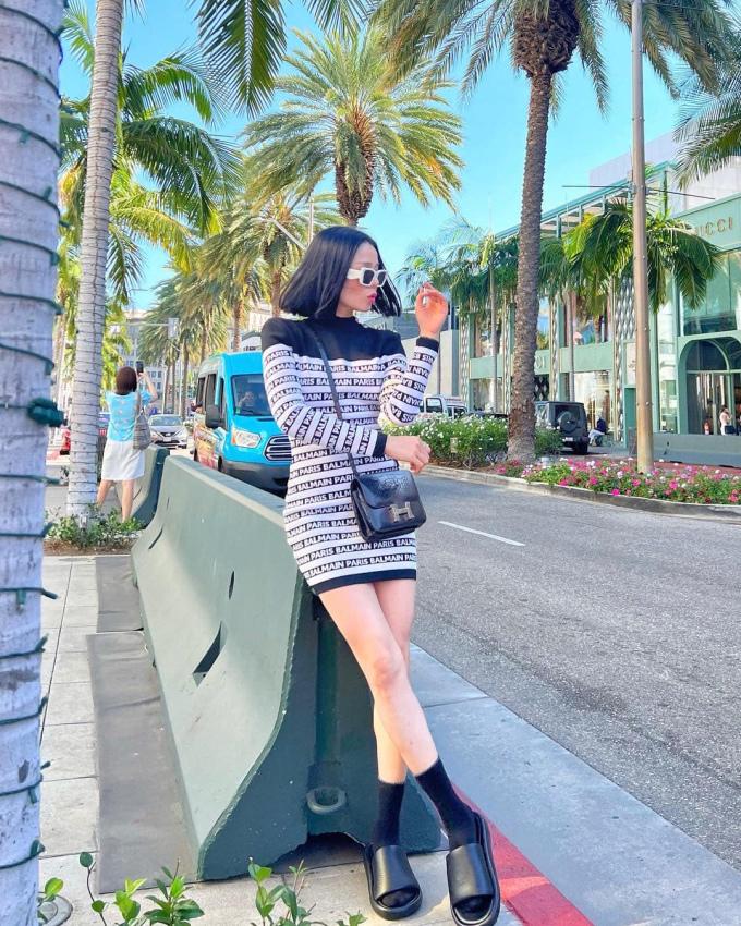 Hà Hồ - Lệ Quyên đi dép lê hàng chục triệu vi vu châu Âu-4