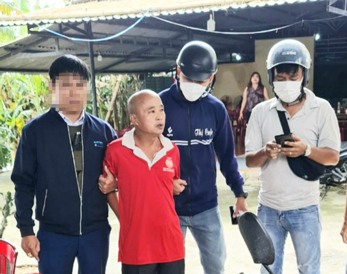 Rút dao đâm 28 nhát khiến người yêu tử vong rồi bỏ trốn-1