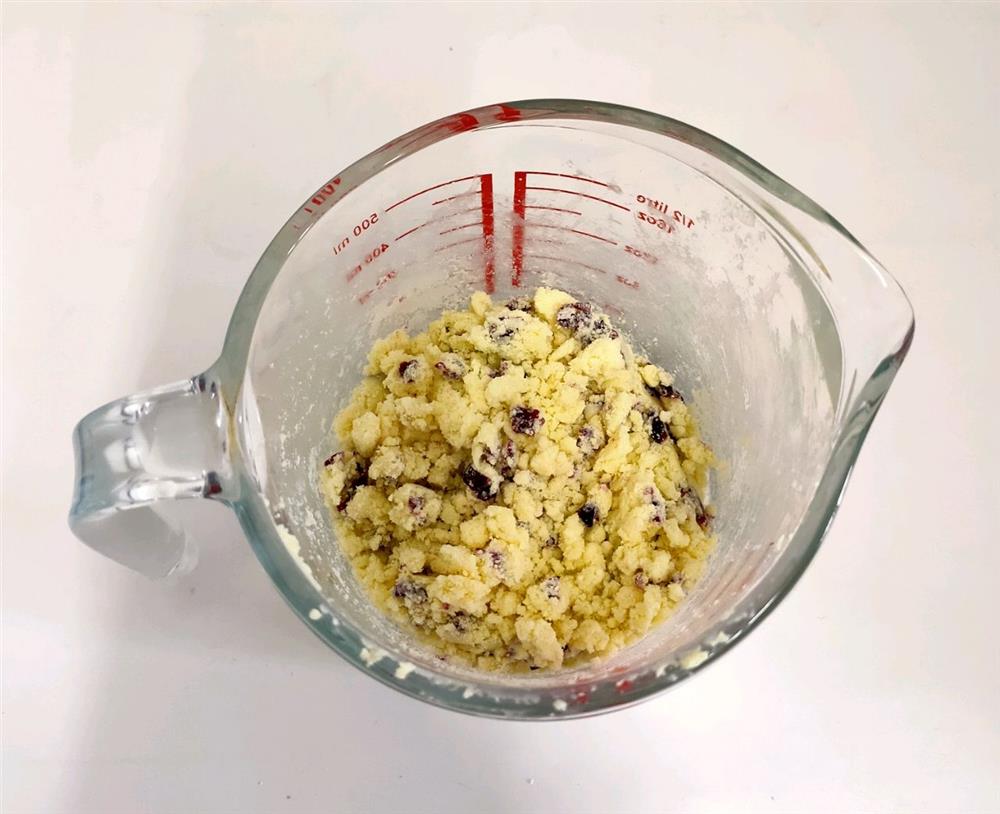 Sữa chua khô tự làm: Món ăn vặt ngon và lành-2