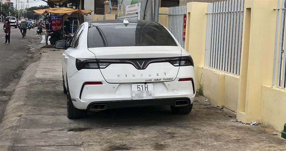 Khởi tố, bắt tạm giam hotgirl Tina Dương-3