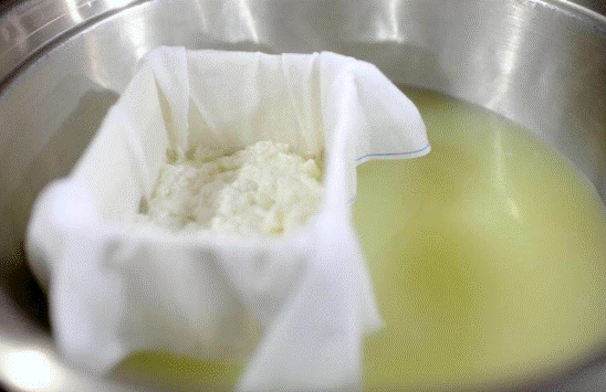 Đổ thứ nước này vào cốc, mùi hôi biến mất nhanh chóng lại còn rất an toàn-5