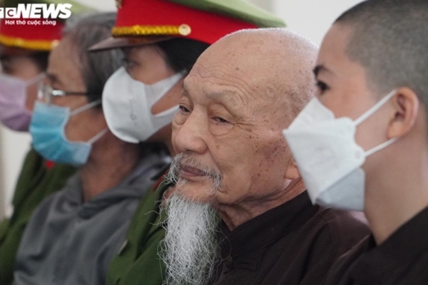 Ông Lê Tùng Vân từ chối nhận kết quả giám định ADN-2