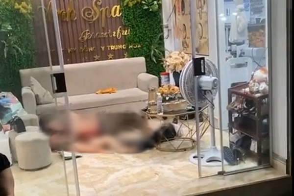 Khởi tố đối tượng đâm chết bạn gái tại tiệm spa-2