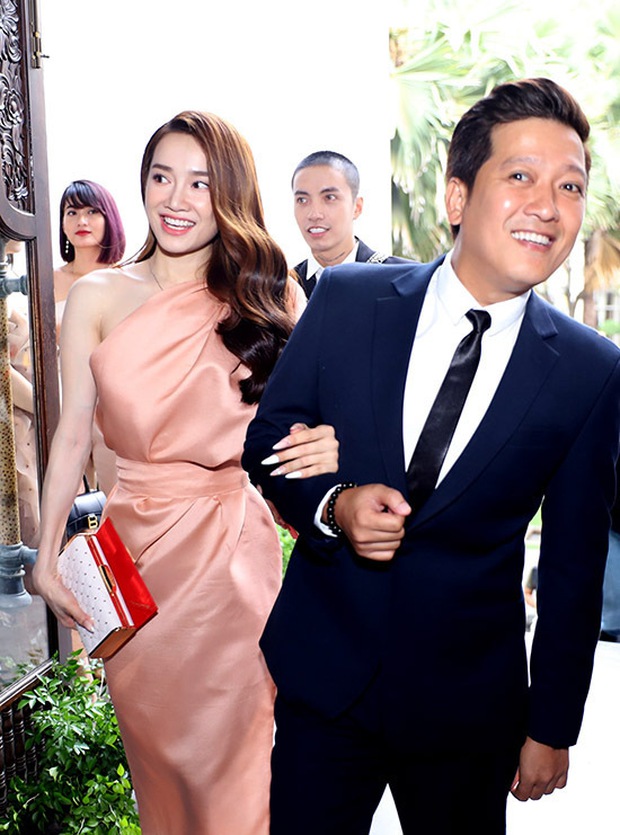 Nhã Phương - Trường Giang và những lần gây chú ý tại đám cưới đồng nghiệp-5