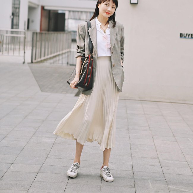 11 cách mặc áo blazer với sơ mi giúp nhân đôi vẻ thanh lịch-2