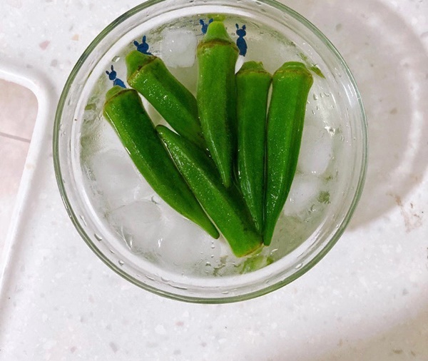 Có món trứng cuộn làm dễ, ăn ngon lại cung cấp độ ẩm cho da cực tốt-4