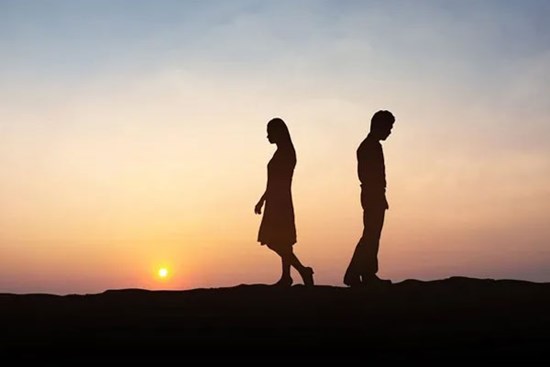 Chuyện 'chia tay… đòi lại quà'…