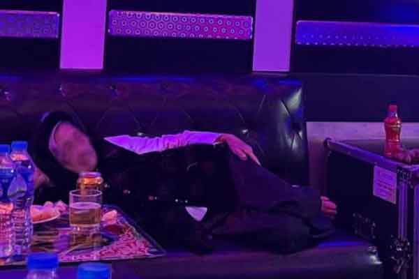 Phát hiện nhiều bọc tiền của cụ bà 90 tuổi bỏ quên trong bao tải-4