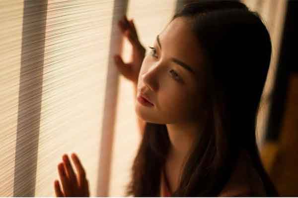 Chồng cũ cưới bạn thân, câu nói của cô ấy khiến tôi lập tức cắt tình bạn-1